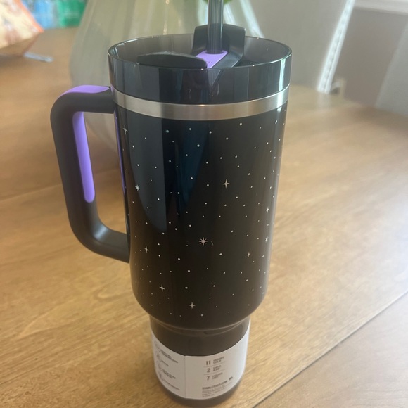 Stanley Target Halloween Spellcast Black 40oz Tumbler Glows in Dark - Picture 5 of 11